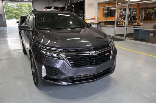 2022 Chevrolet Equinox FWD RS