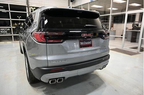 2026 GMC Acadia Elevation FWD
