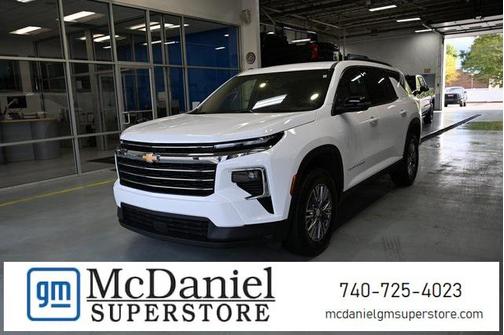 2025 Chevrolet Traverse LT