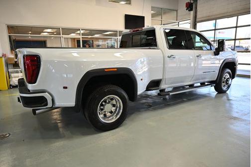 2026 GMC Sierra 3500 Denali