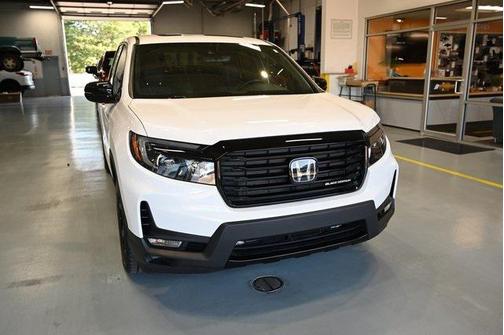 2023 Honda Ridgeline Black