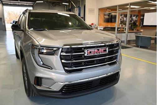 2025 GMC Acadia FWD Elevation