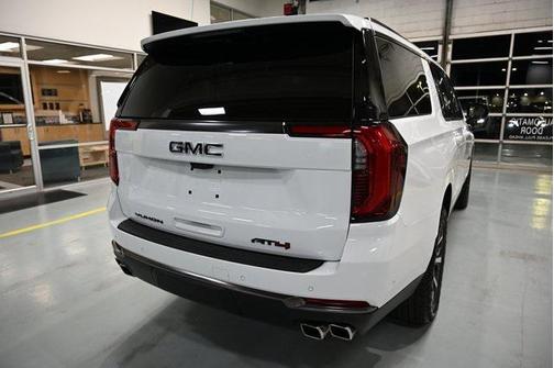 2026 GMC Yukon XL 4WD AT4 Ultimate