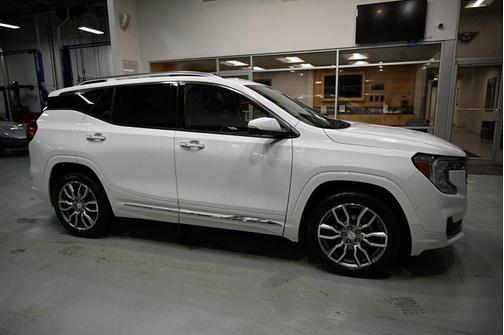 2024 GMC Terrain Denali