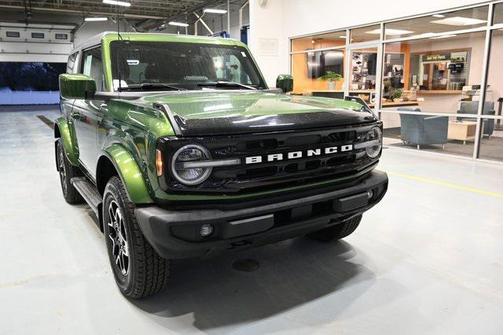 2022 Ford Bronco Outer Banks