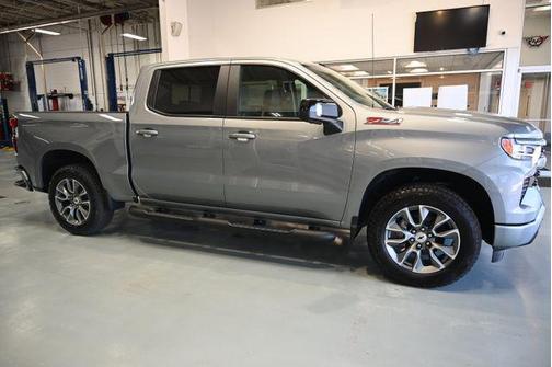 Sterling Gray Metallic 2026 Chevrolet Silverado 1500 RST