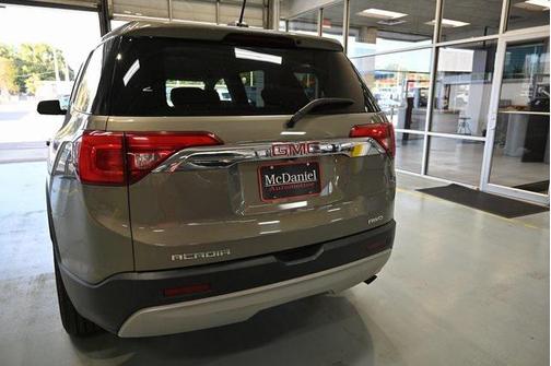 2019 GMC Acadia SLE-1