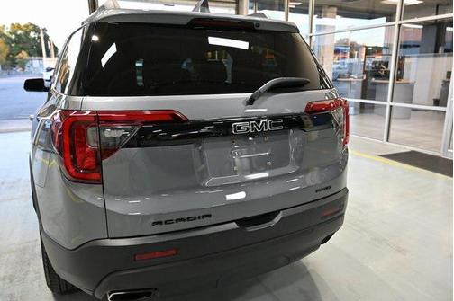 2021 GMC Acadia AWD SLE
