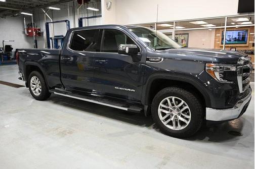 Dark Sky Metallic 2021 GMC Sierra 1500 SLE