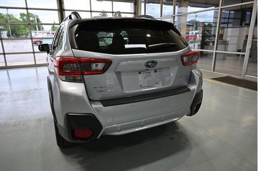 Ice Silver Metallic 2021 Subaru Crosstrek Limited
