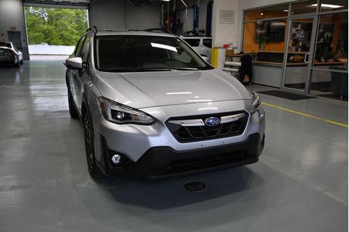 Ice Silver Metallic 2021 Subaru Crosstrek Limited
