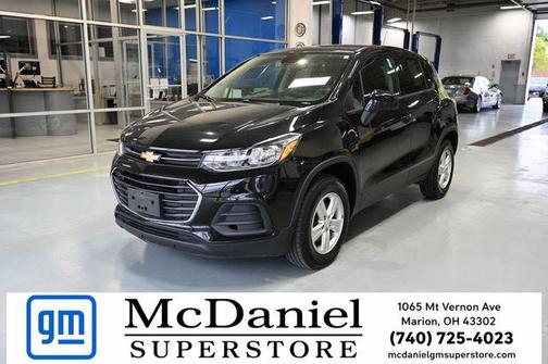 Mosaic Black Metallic 2020 Chevrolet Trax LS