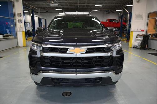 Dark Ash Metallic 2023 Chevrolet Silverado 1500 LT