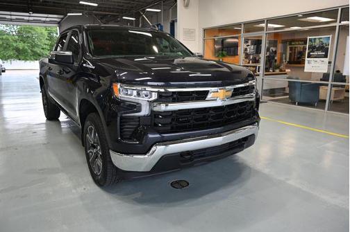 Dark Ash Metallic 2023 Chevrolet Silverado 1500 LT