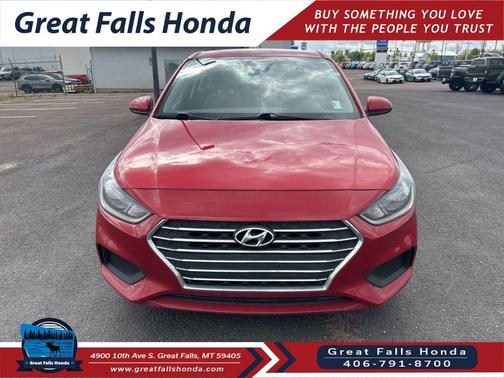 Pomegranate Red Metallic 2020 Hyundai Accent SE