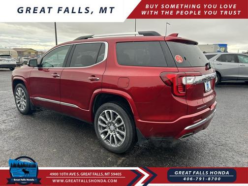 2023 GMC Acadia Denali