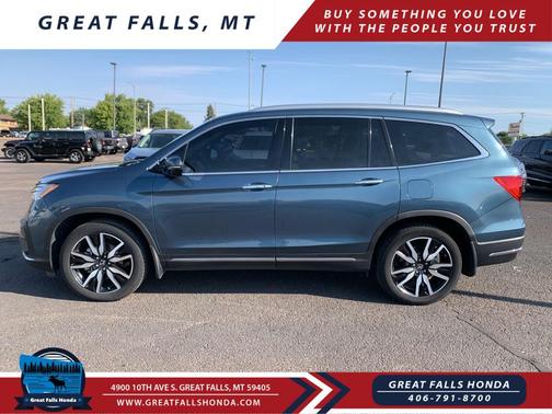 2022 Honda Pilot Touring 8-Passenger