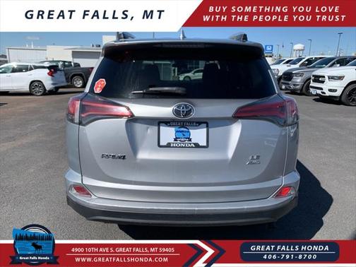 2017 Toyota RAV4 LE