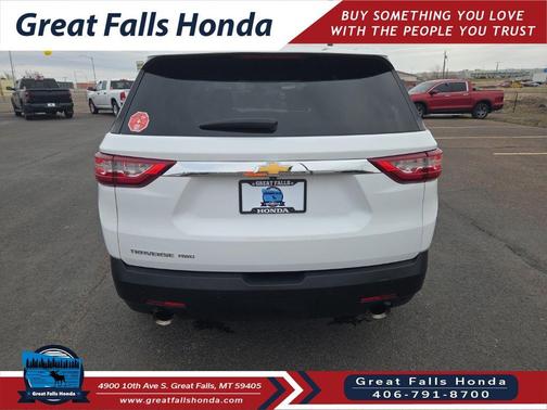 Summit White 2020 Chevrolet Traverse LS