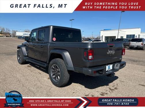 2022 Jeep Gladiator Overland