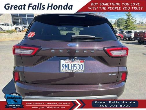 Cinnabar Red 2023 Ford Escape ST-Line Elite