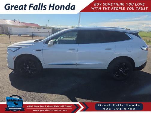 White Frost Tricoat 2024 Buick Enclave Essence AWD