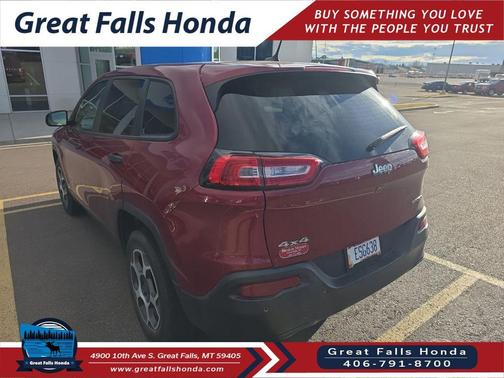 Deep Cherry Red Crystal Pearlcoat 2017 Jeep Cherokee Sport