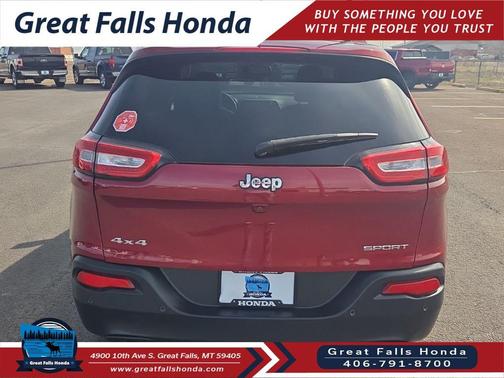 Deep Cherry Red Crystal Pearlcoat 2017 Jeep Cherokee Sport