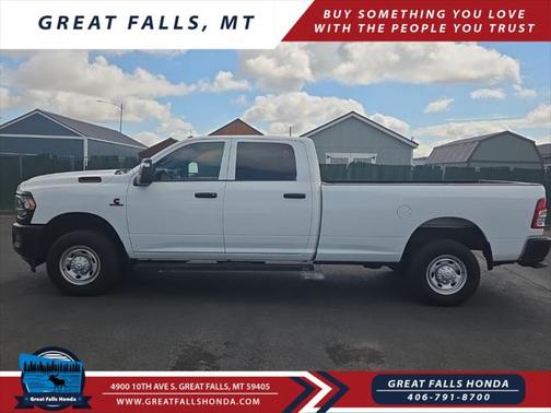 2023 RAM 2500 Tradesman Crew Cab 4x4 8' Box