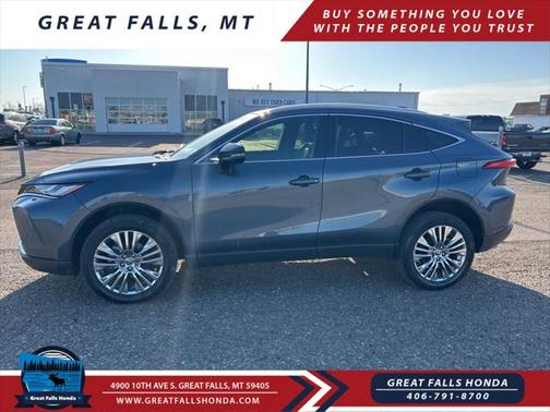 2022 Toyota Venza XLE