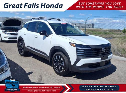 Fresh Powder 2026 Nissan Kicks SV