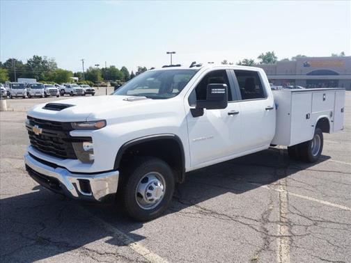 2024 Chevrolet Silverado 3500 WT