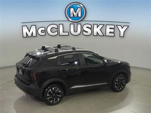 Super Black 2026 Nissan Kicks SV