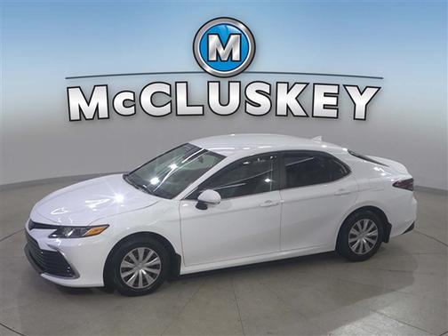 2024 Toyota Camry Hybrid LE