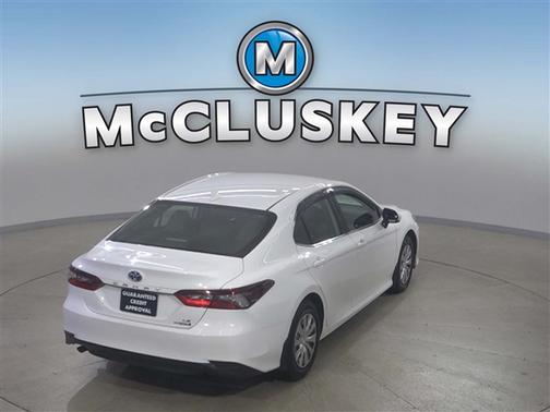 2024 Toyota Camry Hybrid LE