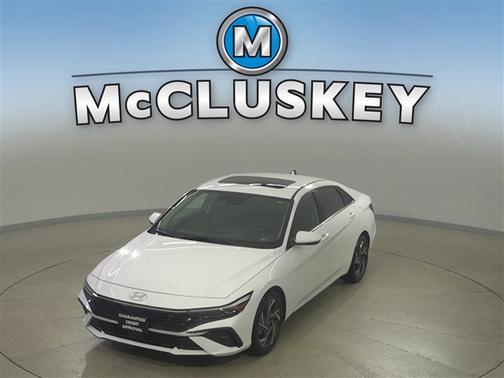 2025 Hyundai ELANTRA SEL