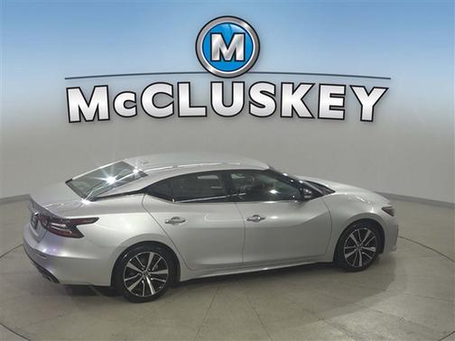 2023 Nissan Maxima SV