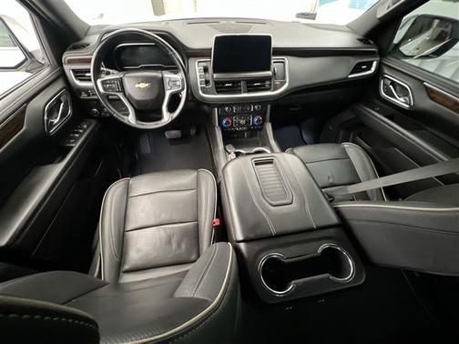 Summit White 2023 Chevrolet Suburban Premier