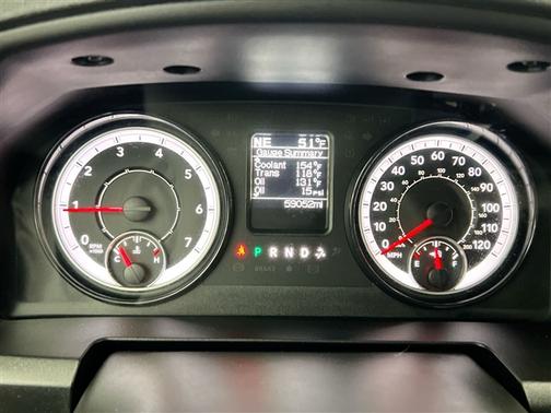 2024 RAM 1500 Classic Warlock Crew Cab 4x4 5'7' Box