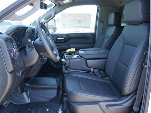 2025 Chevrolet Silverado 3500 WT