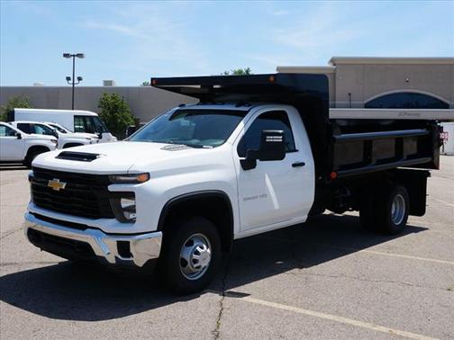 2025 Chevrolet Silverado 3500 WT