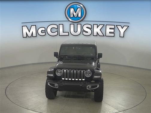 Black Clearcoat 2021 Jeep Wrangler Unlimited Sahara
