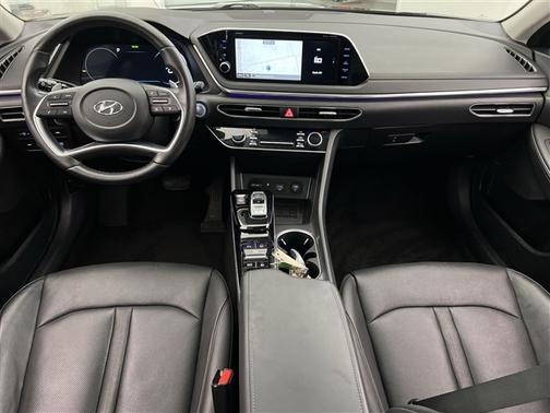 2022 Hyundai SONATA Limited