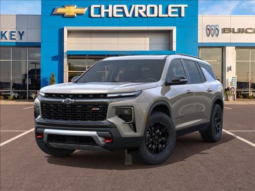 Sandstone Gray 2026 Chevrolet Traverse AWD Z71