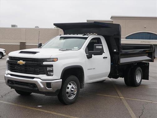 2025 Chevrolet Silverado 3500 WT