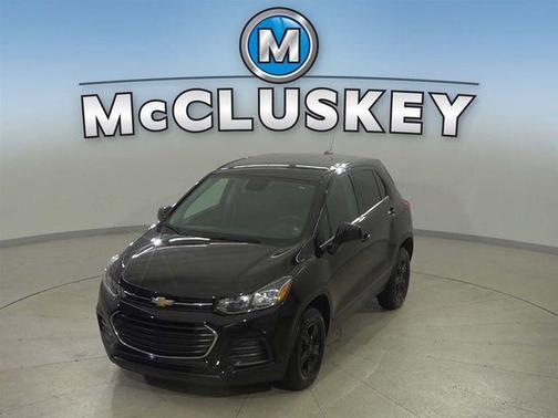 Mosaic Black Metallic 2022 Chevrolet Trax LS