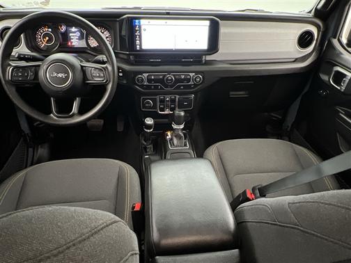 2024 Jeep Gladiator Nighthawk