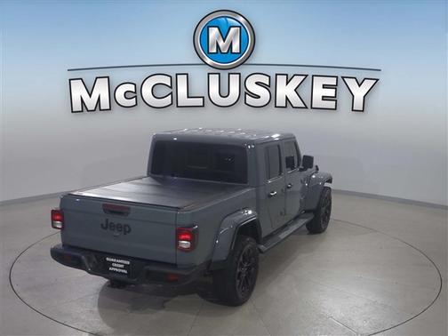 2024 Jeep Gladiator Nighthawk
