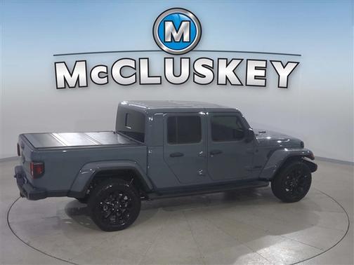 2024 Jeep Gladiator Nighthawk