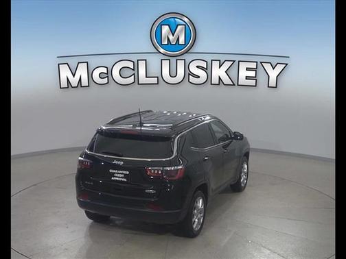 2024 Jeep Compass Latitude Lux